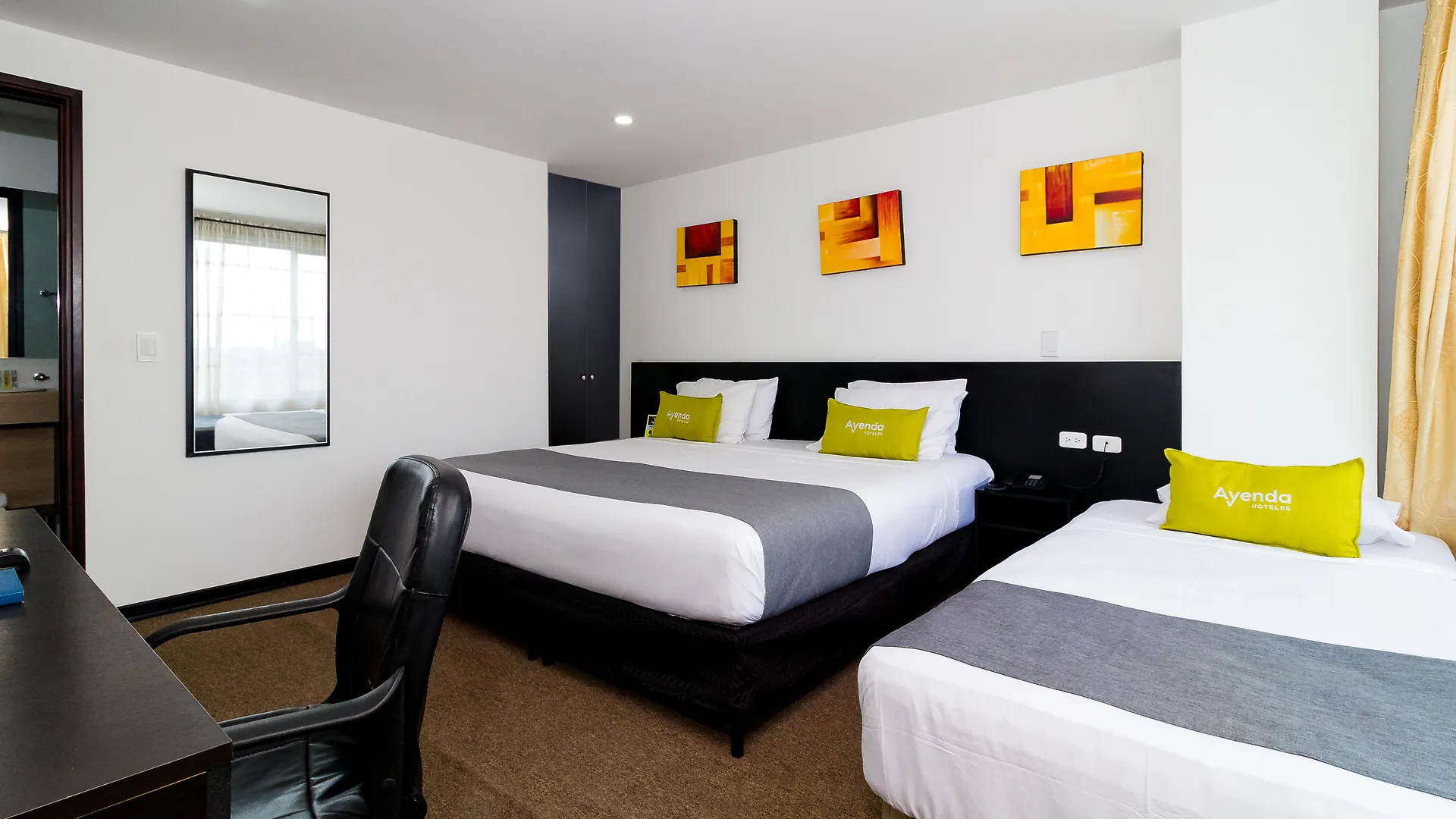Ayenda 1063 Golden Hotel Bogotá