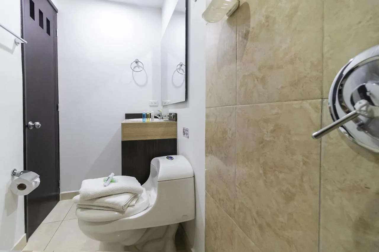 ****  Ayenda 1063 Golden Hotel Bogotá Colômbia